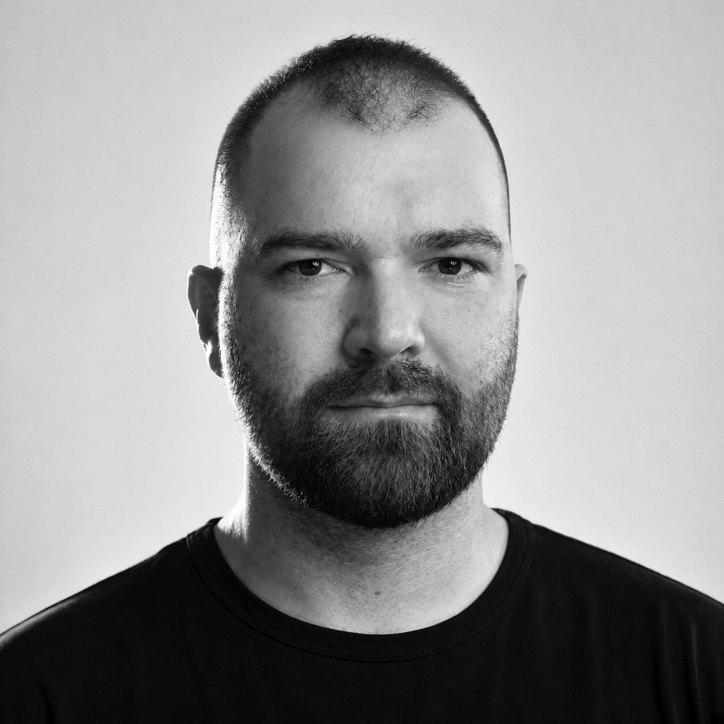 Portrait of Stefan, the engineer behind Forged42.